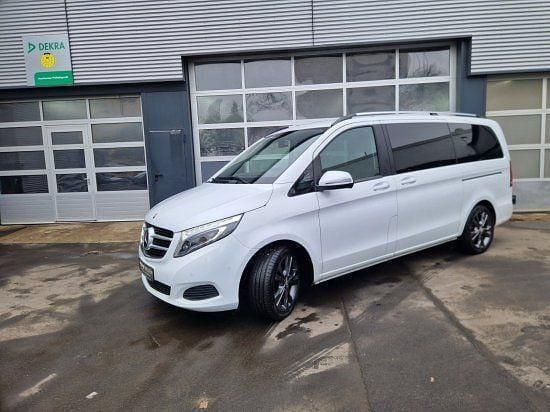 Gebraucht Mercedes V250 Edition 190 PS (139 kW) 2017 Bergkristallweiß metallic Van / Kleinbus
