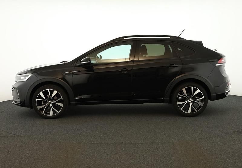 Gebraucht VW Taigo R-line 110 PS (80 kW) 2022 Deep black perleffekt SUV