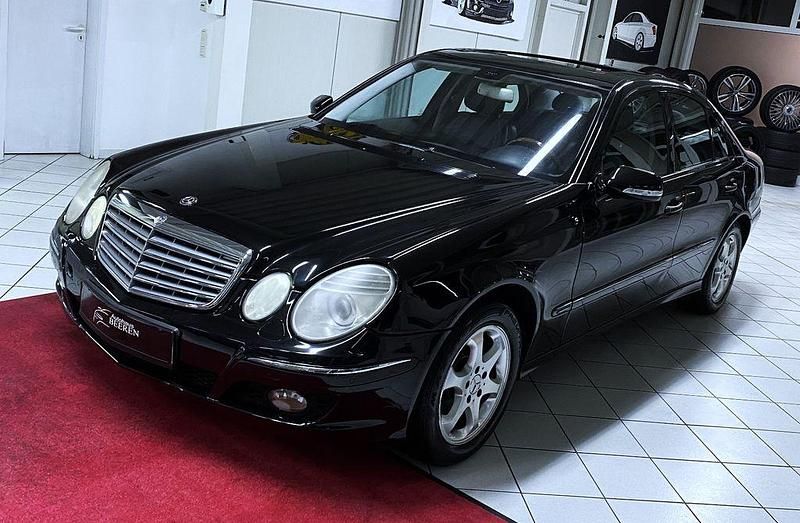 Gebraucht Mercedes E280 190 PS (139 kW) 2006 Schwarz Limousine