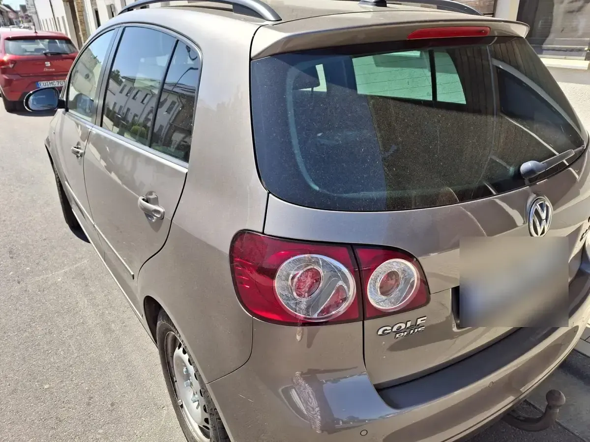 Używany VW Golf VII 140 KM (102 kW) 2012 Brązowy Sedan/Limuzyna