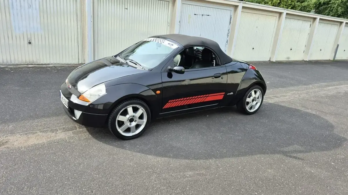 Gebraucht Ford StreetKa 95 PS (69 kW) 2003 Schwarz Cabrio