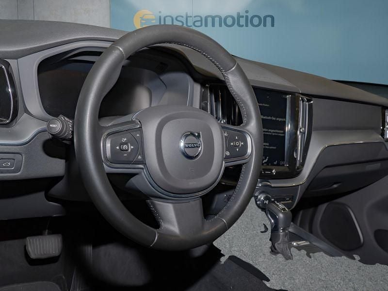 Gebraucht Volvo XC60 190 PS (139 kW) 2020 Grau SUV