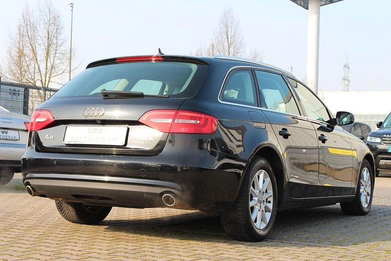 Gebraucht Audi A4 Sport 204 PS (150 kW) 2013 Schwarz Kombi