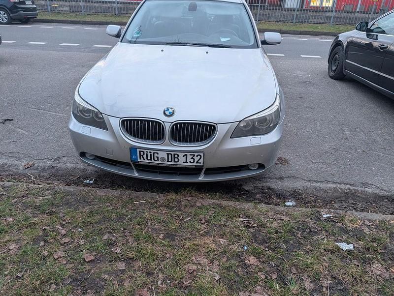 Gebraucht BMW 525 177 PS (130 kW) 2006 Silber Limousine