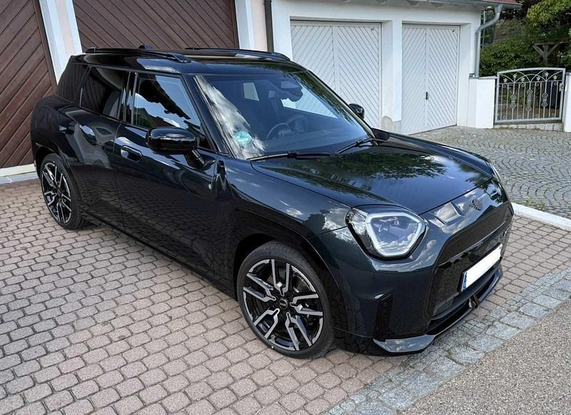 Grau Gebraucht 2025 Mini Cooper Kleinwagen | 36.900 € (Guter Preis) - Bild 1/4
