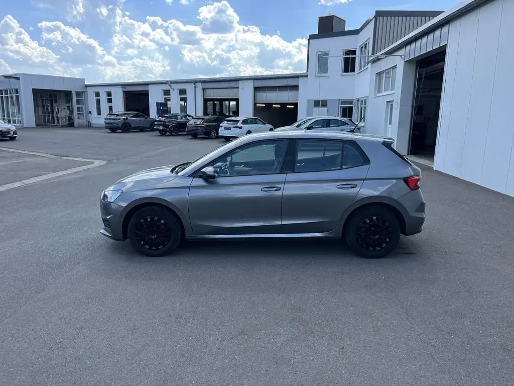 Gebraucht Skoda Fabia Ambition 65 PS (47 kW) 2022 Grau Kleinwagen