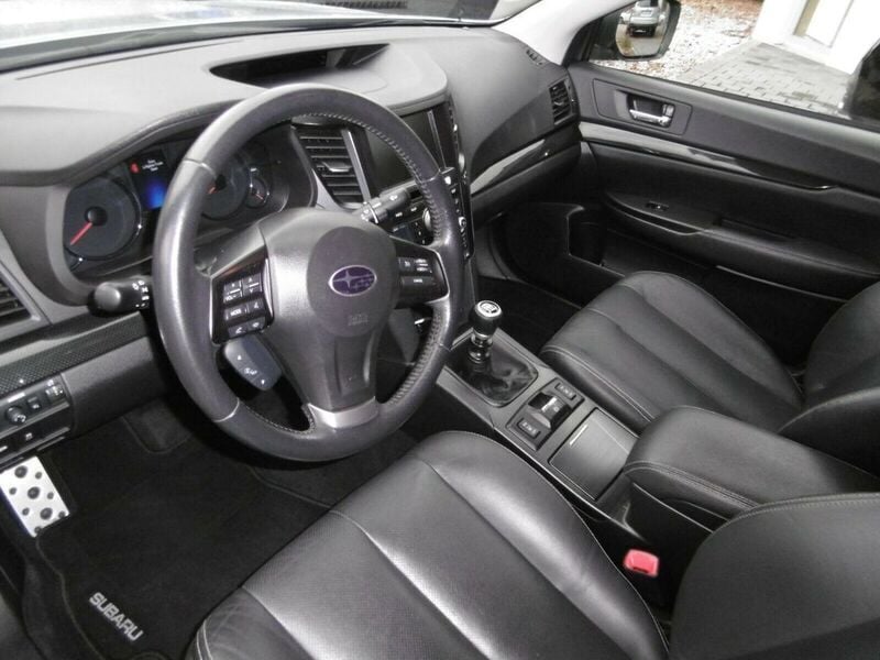 Gebraucht Subaru Legacy Sport 150 PS (110 kW) 2013 Silber Limousine