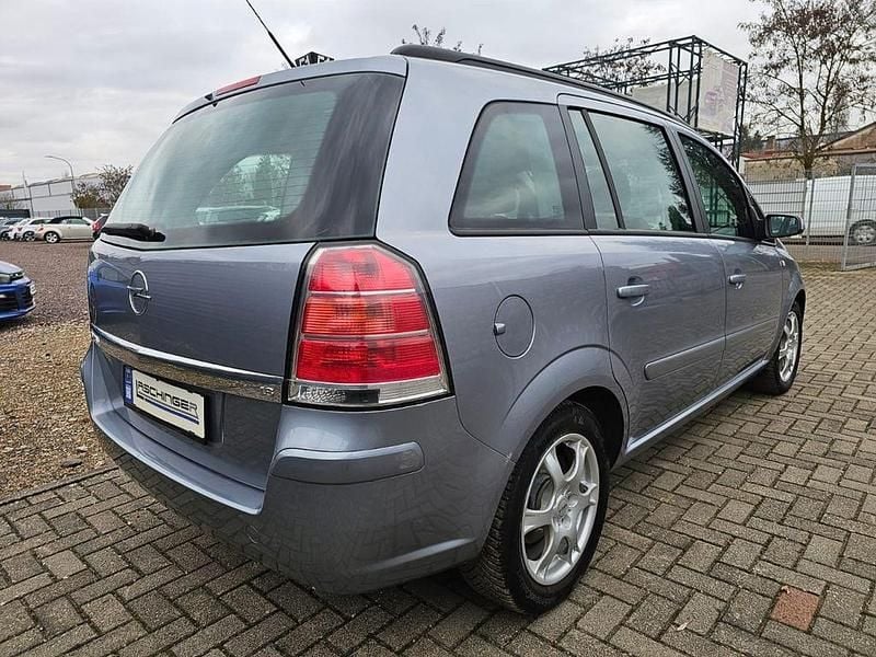 Gebraucht Opel Zafira 140 PS (102 kW) 2006 Silber Van / Kleinbus