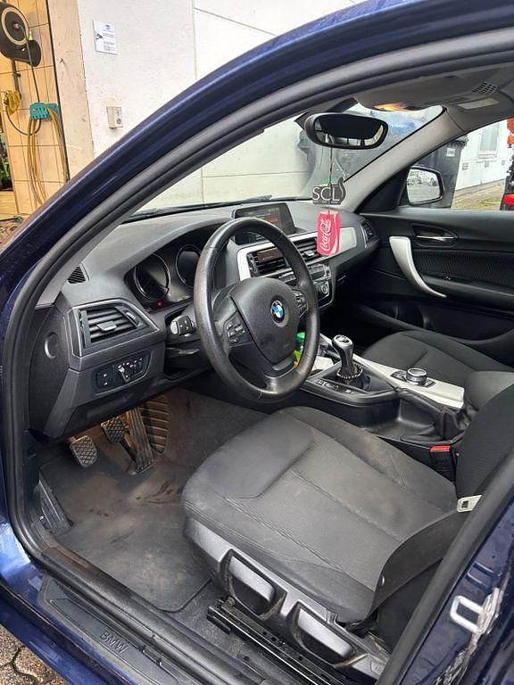 Używany BMW 116 Advantage 109 KM (80 kW) 2019 Niebieski Hatchback