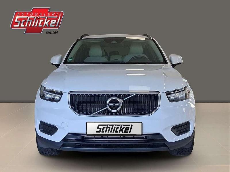 Gebraucht Volvo XC40 Kinetic 156 PS (114 kW) 2019 Ice white, solid SUV