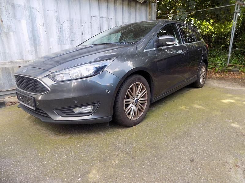 Gebraucht 2018 Ford Focus Cool & Connect Limousine | 6.300 € (Superpreis) - Bild 1/4