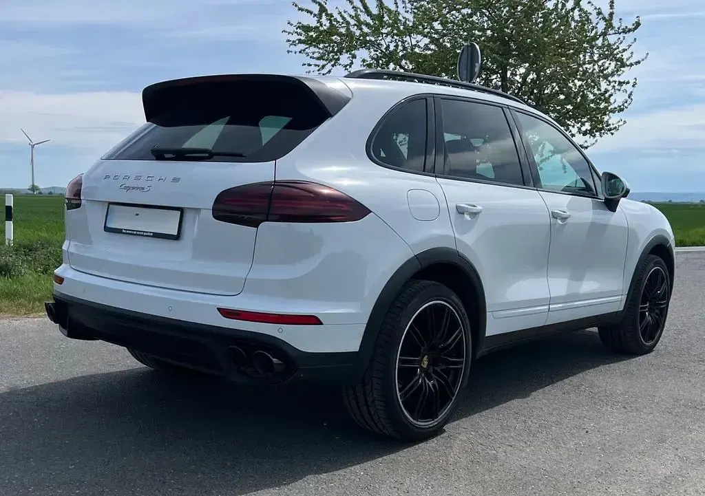 Gebraucht Porsche Cayenne S Chrono 420 PS (308 kW) 2015 Weiß SUV