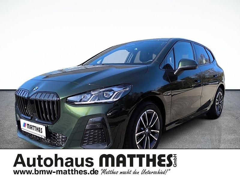 Gebraucht BMW 218 M Sport 150 PS (110 kW) 2024 Gruen Van / Kleinbus