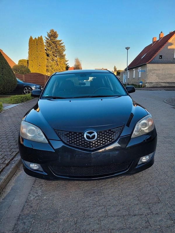 Second-hand Mazda 3 Active 150 CP (110 kW) 2007 Negru Berlinǎ