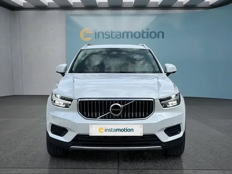 Gebraucht Volvo XC40 211 PS (155 kW) 2022 Weiß SUV