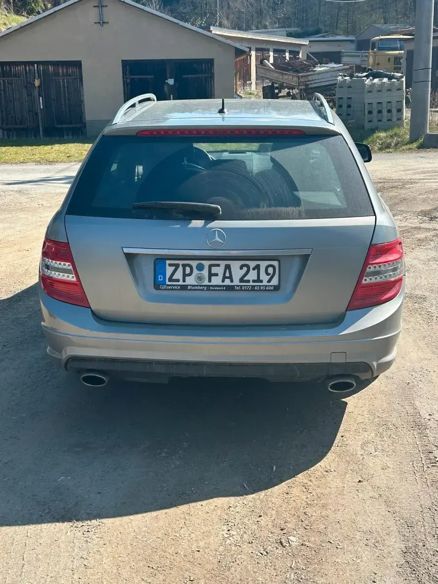 Gebraucht Mercedes C230 Avantgarde 204 PS (150 kW) 2007 Silber Kombi