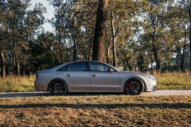 Gebraucht Audi S8 Sport 519 PS (381 kW) 2013 Grau Limousine