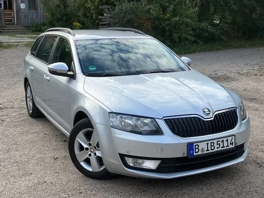 Gebraucht Skoda Octavia 105 PS (77 kW) 2014 Silber Kombi