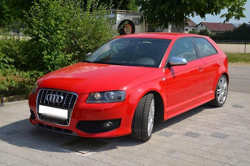 Rot Gebraucht 2007 Audi S3 Coupé | 8.999 € (Guter Preis) - Bild 1/4