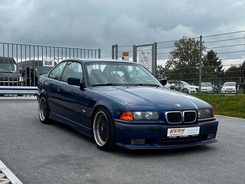 Gebraucht BMW 328 M Sport 193 PS (141 kW) 1997 Blau Coupé