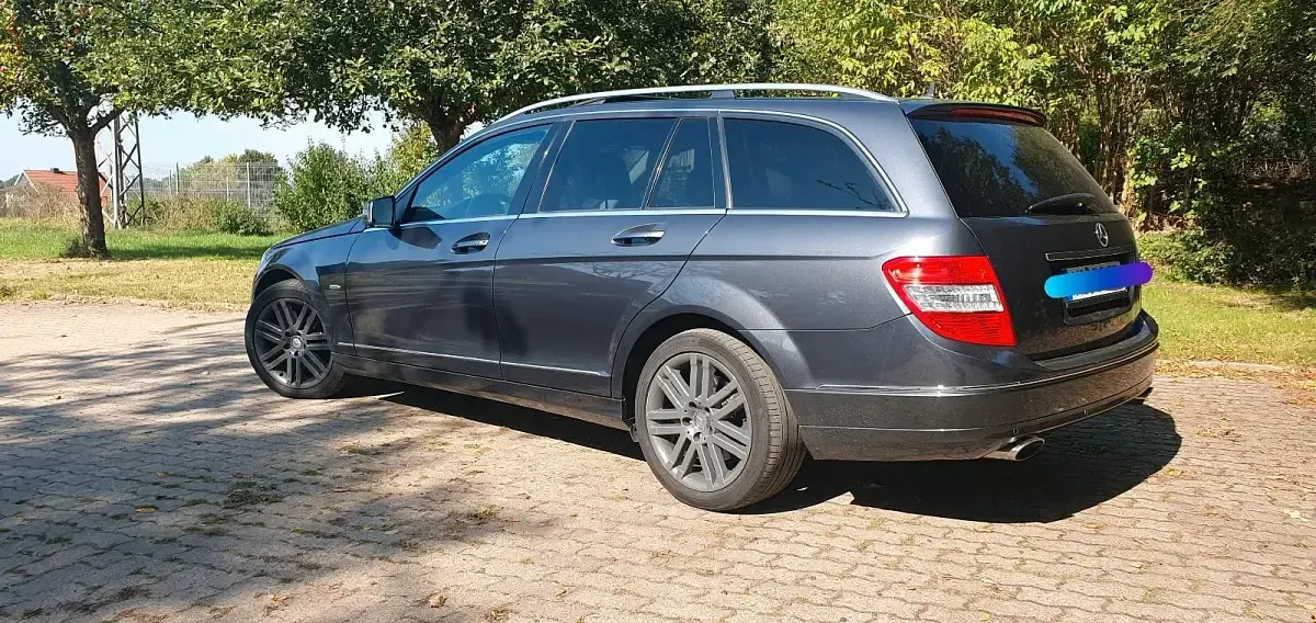 Gebraucht Mercedes 320 Avantgarde 224 PS (164 kW) 2008 Grau Kombi