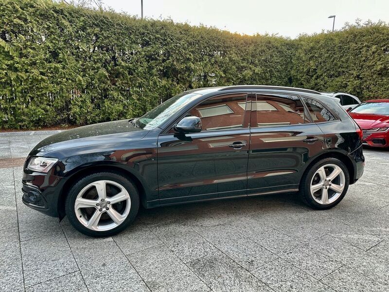 Schwarz Gebraucht 2016 Audi SQ5 Competition SUV | 19.800 € (Superpreis) - Bild 1/4