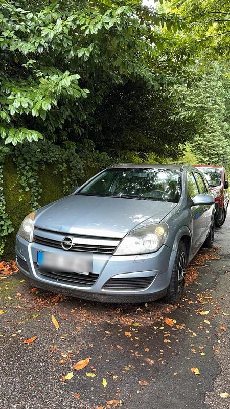 Silber Gebraucht 2005 Opel Astra Kombi | 450 € (Superpreis) - Bild 1/4