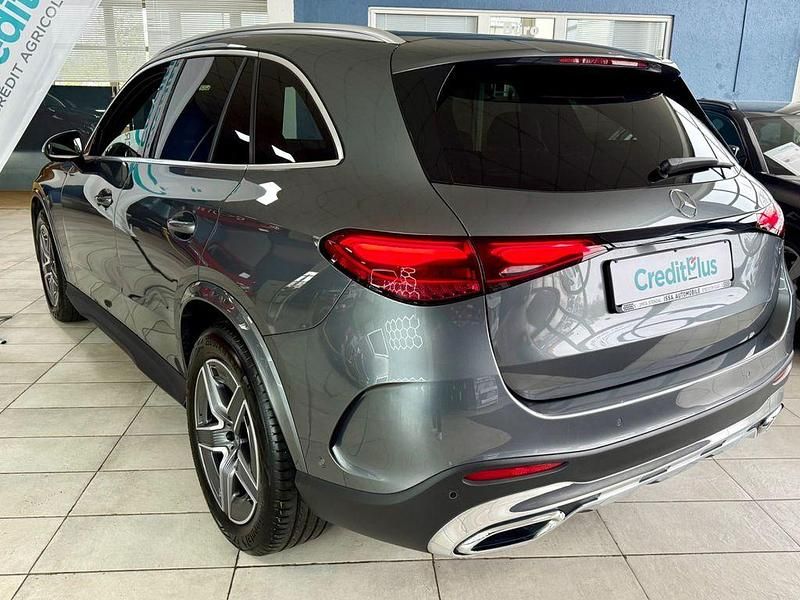 Gebraucht Mercedes GLC220 AMG 197 PS (144 kW) 2023 Grau SUV