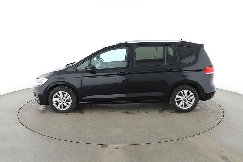 Gebraucht VW Touran Active 150 PS (110 kW) 2021 Schwarz Van / Kleinbus