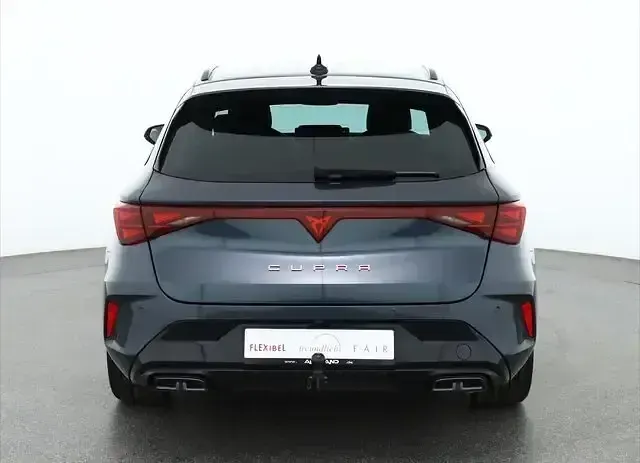 Neu Cupra Leon 204 PS (150 kW) 2026 Grau Limousine