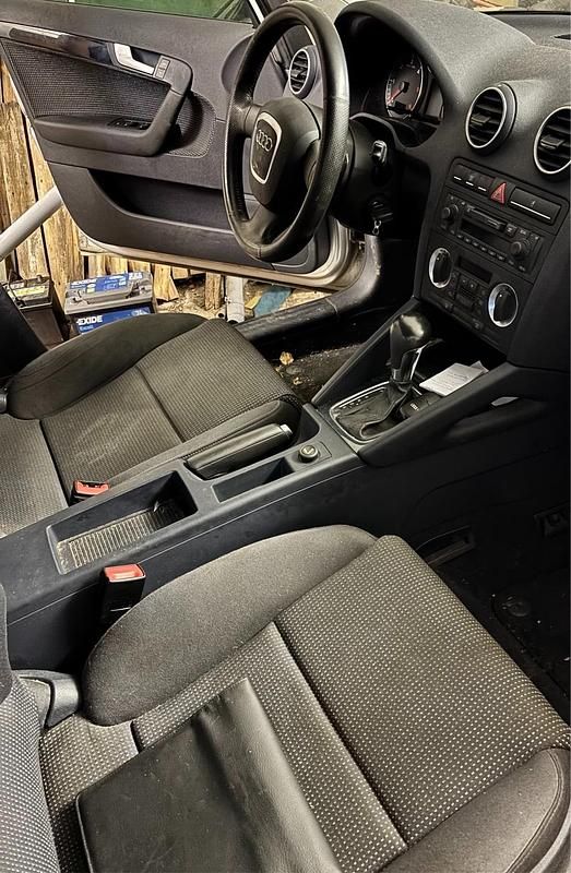 Gebraucht Audi A3 136 PS (100 kW) 2004 Silber Kleinwagen