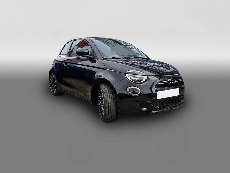Gebraucht Fiat 500e Icon 69 kW (95 PS) 2023 Schwarz Limousine