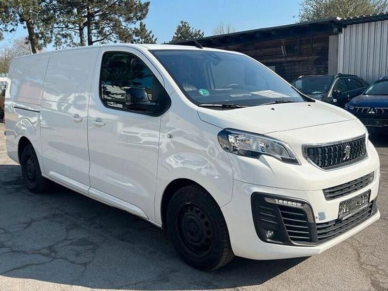 Gebraucht Peugeot Expert 144 PS (105 kW) 2022 Weiß Van