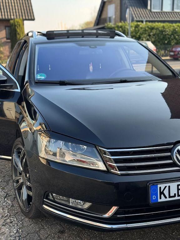 Gebraucht VW Passat Highline 140 PS (102 kW) 2010 Schwarz Kombi