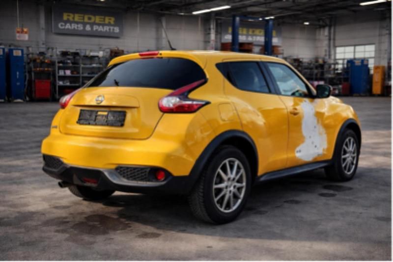 Gebraucht Nissan Juke 115 PS (84 kW) 2015 Gelb SUV
