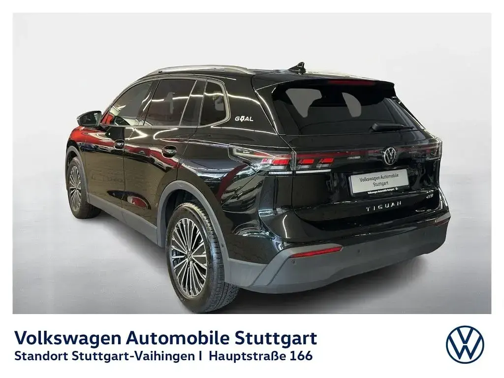 Gebraucht VW Tiguan Goal 150 PS (110 kW) 2025 Schwarz SUV