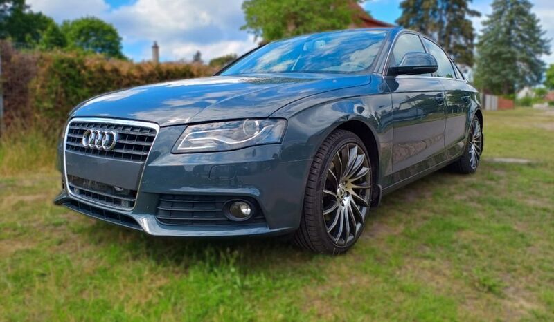 Grau Gebraucht 2008 Audi A4 Ambiente Limousine | 7.450 € (Fairer Preis) - Bild 1/4