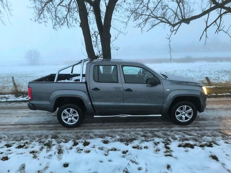 Grau Gebraucht 2011 VW Amarok Abholung | 12.000 € (Guter Preis) - Bild 1/4
