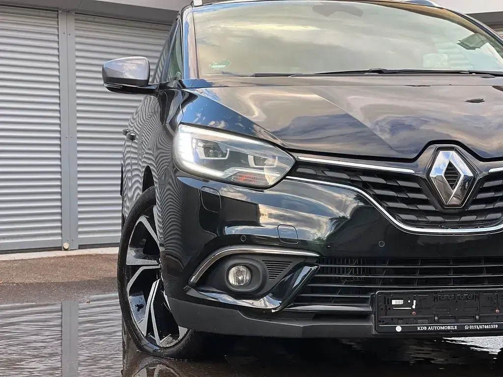 Gebraucht Renault Scénic IV Bose Edition 160 PS (117 kW) 2017 Schwarz Van / Kleinbus