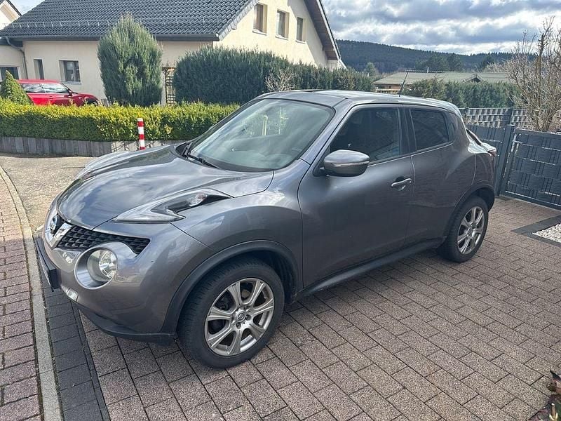 Gebraucht Nissan Juke Tekna 110 PS (80 kW) 2015 Grau SUV