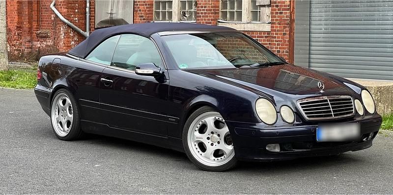 Blau Gebraucht 2000 Mercedes CLK230 Cabrio | 2.000 € (Superpreis) - Bild 1/4