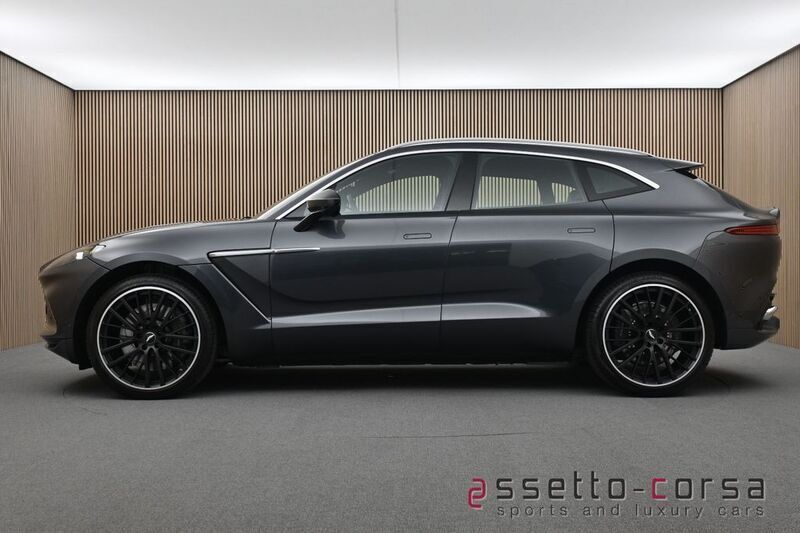 Grau Gebraucht 2024 Aston Martin DBX SUV | 149.900 € - Bild 1/4