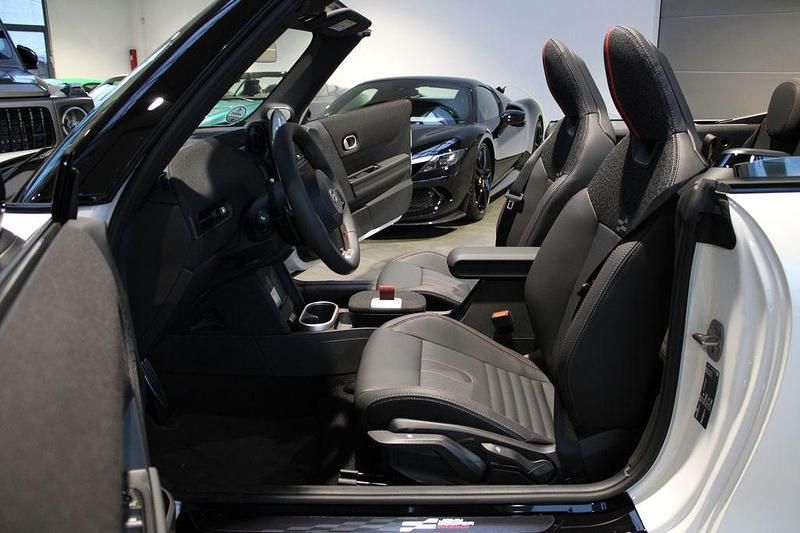 Gebraucht Mini John Cooper Works Cabriolet 231 PS (169 kW) 2025 Nanuq white Cabrio