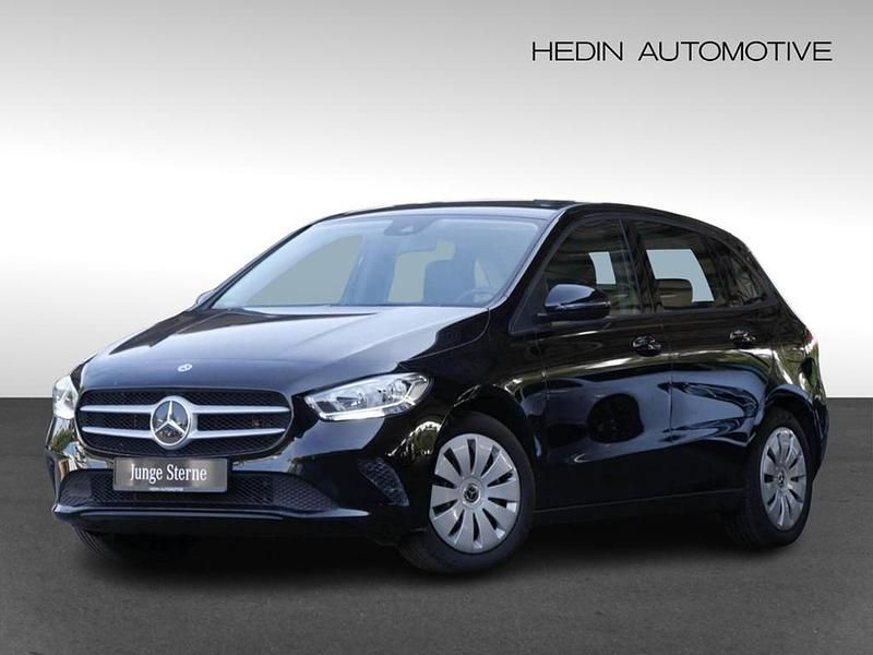 Schwarz Gebraucht 2022 Mercedes B250e Van / Kleinbus | 20.800 € (Superpreis) - Bild 1/4