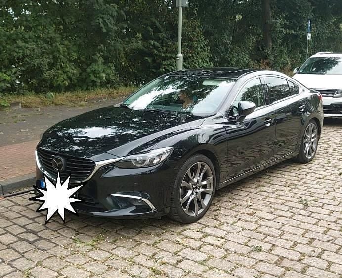 Schwarz Gebraucht 2016 Mazda 6 Limousine | 12.222 € (Fairer Preis) - Bild 1/4