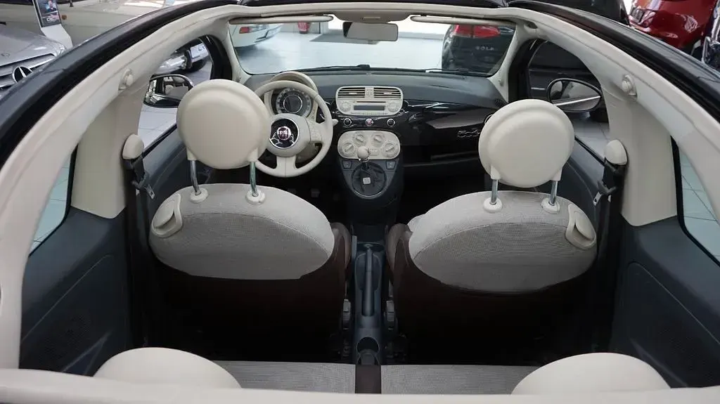 Gebraucht Fiat 500 Lounge 86 PS (63 kW) 2011 Schwarz Cabrio