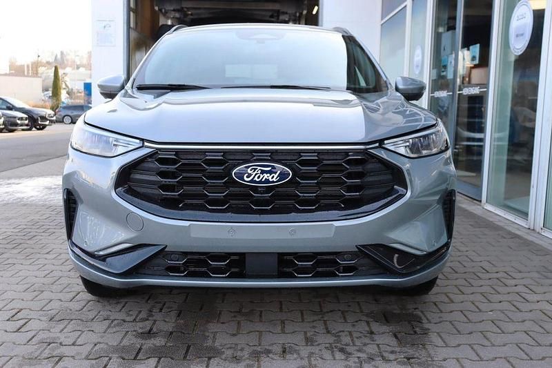 Neu Ford Kuga ST-Line 242 PS (177 kW) 2026 Silber SUV