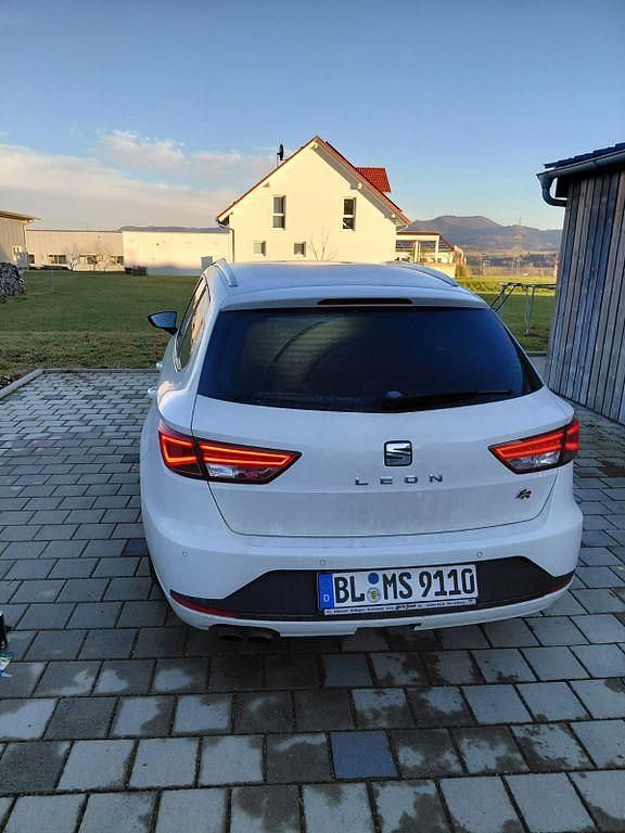 Gebraucht Seat Leon ST FR 179 PS (131 kW) 2014 Weiß Kombi