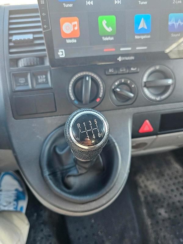 Gebraucht VW T5 130 PS (95 kW) 2008 Silber Van