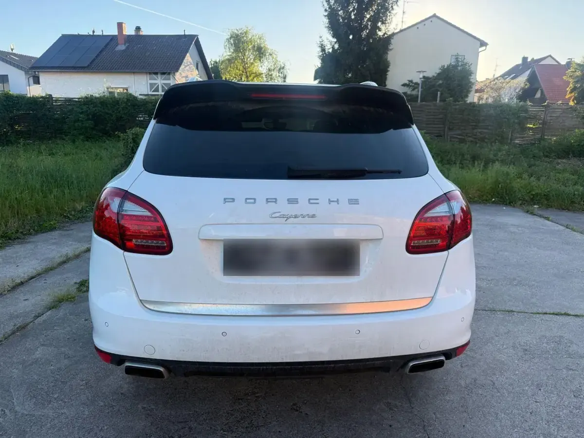 Gebraucht Porsche Cayenne 245 PS (180 kW) 2012 Weiß SUV